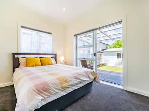 1/24 Mahoe Street, Belmont