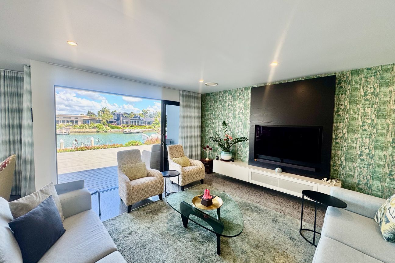 Contemporary canal comfort - Vista 5