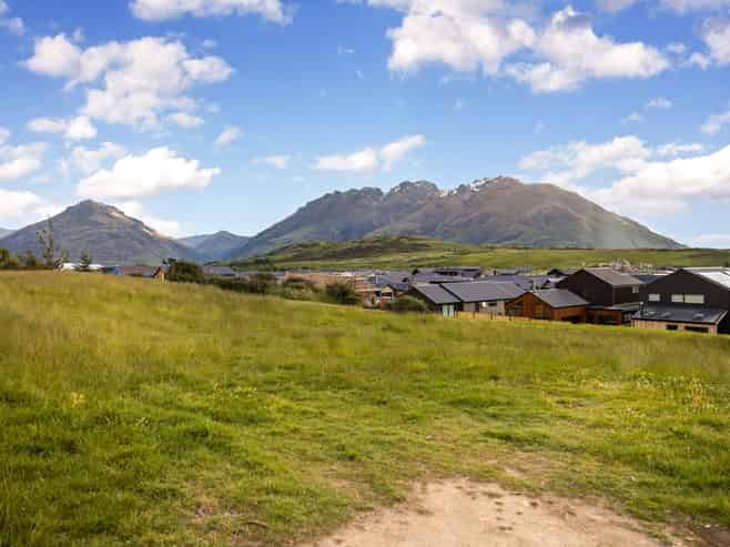 3 Cunninghams Drive, Jacks Point