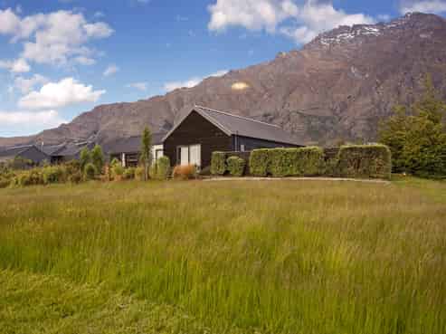 3 Cunninghams Drive, Jacks Point