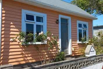 30 Carlyle Street, North East Valley