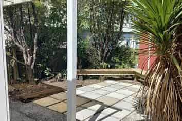 30 Carlyle Street, North East Valley