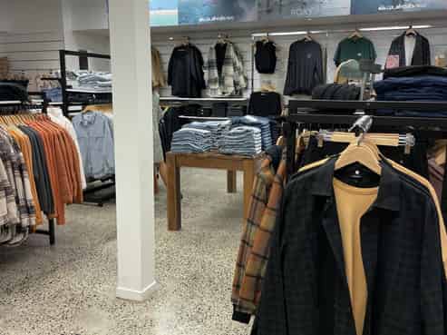 High Street Shop Take-over opportunity