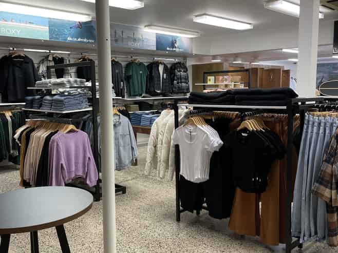 High Street Shop Take-over opportunity