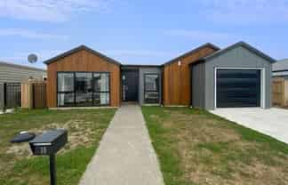 10 Rotoiti Place, Paraparaumu