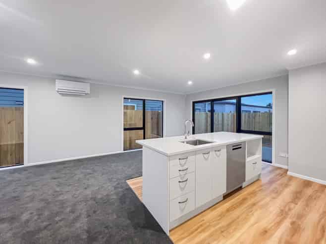 10 Rotoiti Place, Paraparaumu