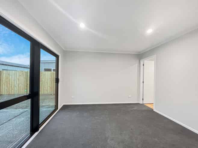 10 Rotoiti Place, Paraparaumu