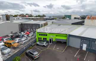 Well-Presented Industrial Unit – Penrose