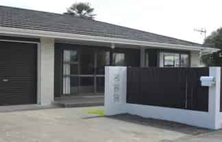 610 Southampton Street West, Saint Leonards