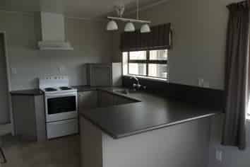 610 Southampton Street West, Saint Leonards