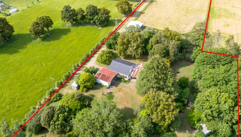 266 Wood Street, Woodside