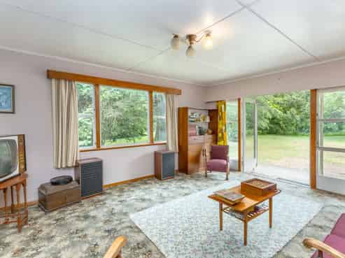 266 Wood Street, Woodside