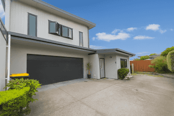 6/11 Larch Street, Rotorua Central