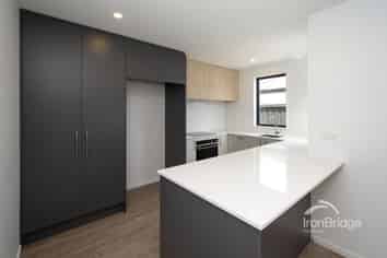 16A Makybe Terrace, Lincoln