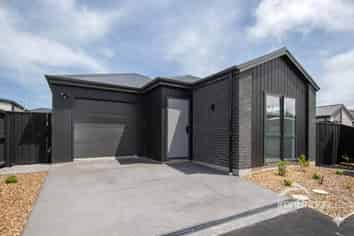 16A Makybe Terrace, Lincoln