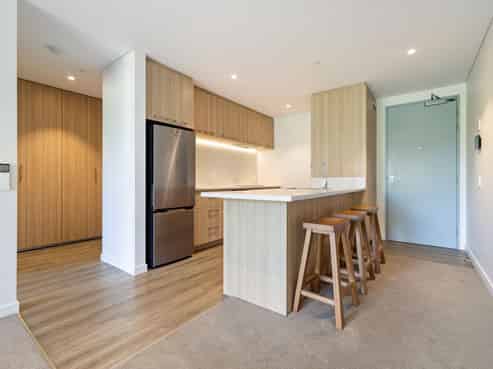 408/10 Copper Beech Avenue, Frankton