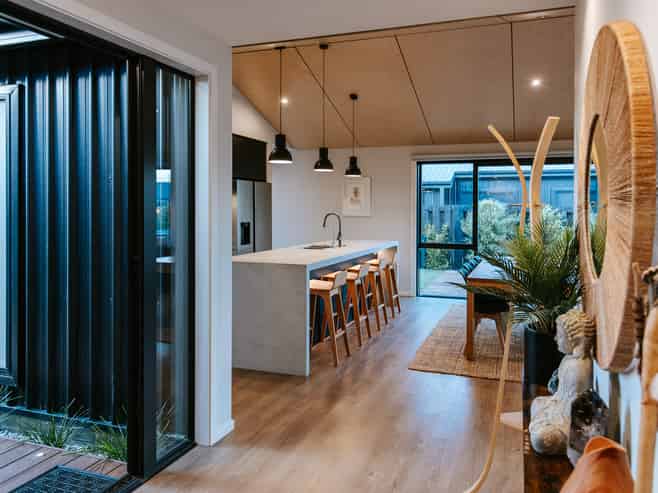 8 Linnburn Road, Wanaka