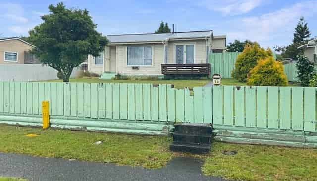 16 Clyde Street, Tokoroa