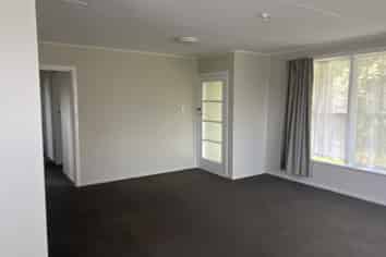 15 Te Rangitautahanga Road, Turangi