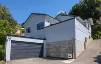 33a Shakespeare Road, Bluff Hill