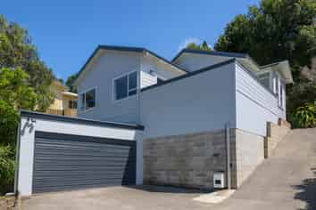 33a Shakespeare Road, Bluff Hill