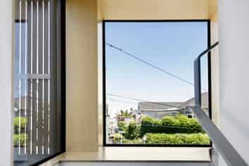 8/76 Brougham St (Zavos Cnr), Mount Victoria