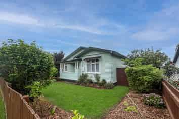 10 Tawa Street, Tokomaru