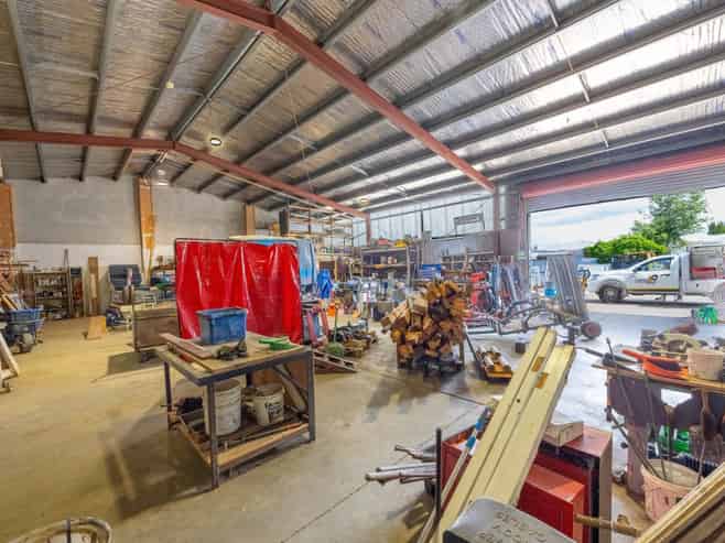 Well located industrial site