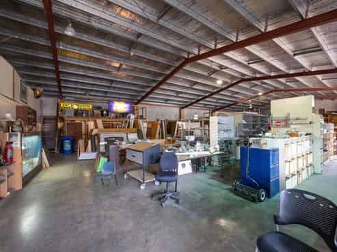 Well located industrial site