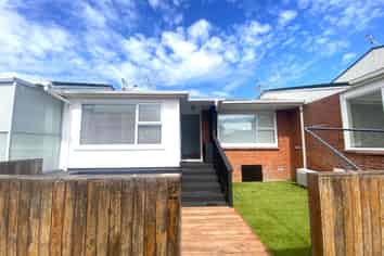 2/10 Park Avenue, Takapuna