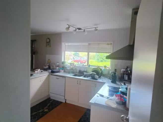 10 Sunnyridge Place , Hillsborough