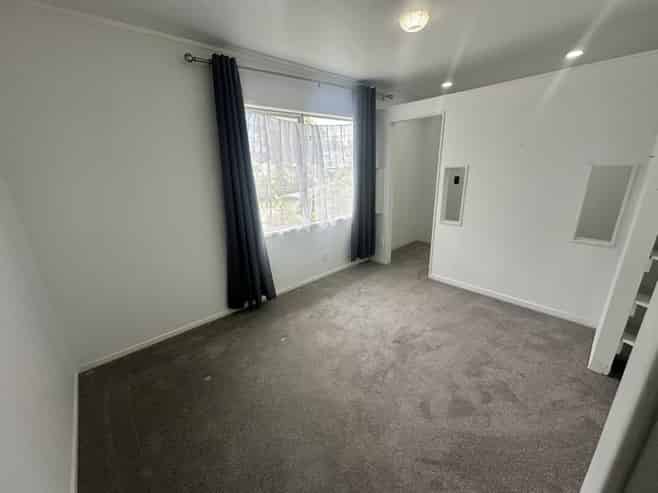 10 Sunnyridge Place , Hillsborough