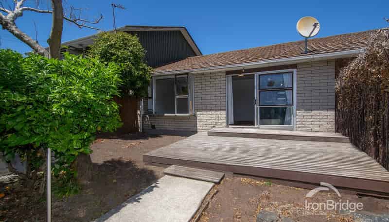 2/25 Trent Street, Linwood