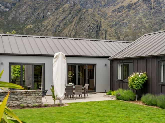 2 Jacks Point Rise, Jacks Point