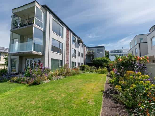 3/7 The Parade, Saint Heliers