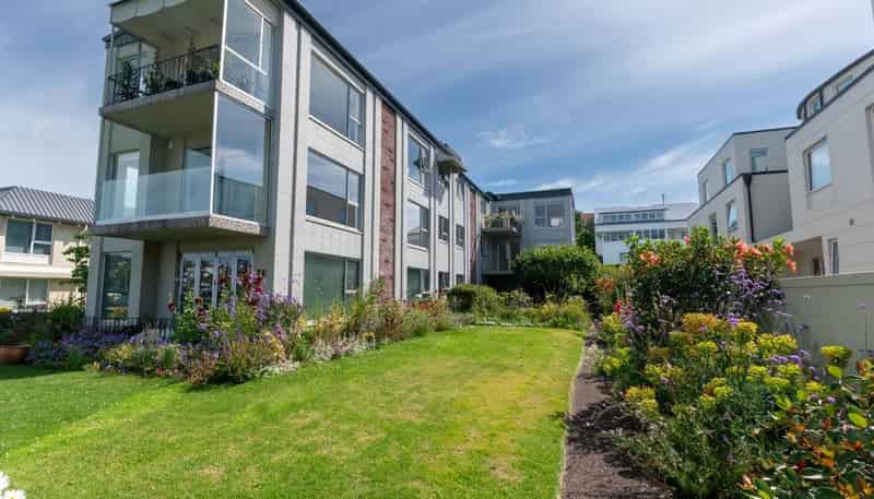 3/7 The Parade, Saint Heliers