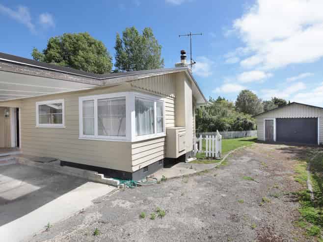 7-9 Kensington Road, Marton