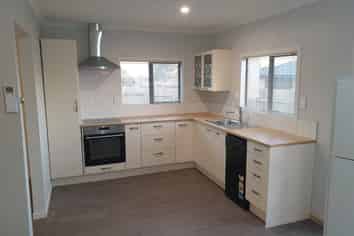 496 B Wortley Road, Inglewood