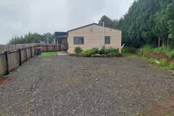 496 B Wortley Road, Inglewood