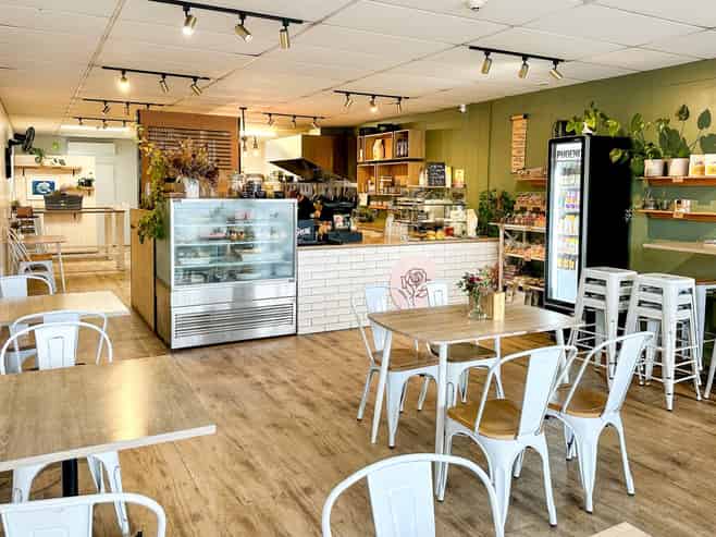 Thriving Cafe In Prime Position