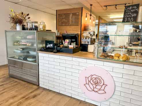 Thriving Cafe In Prime Position