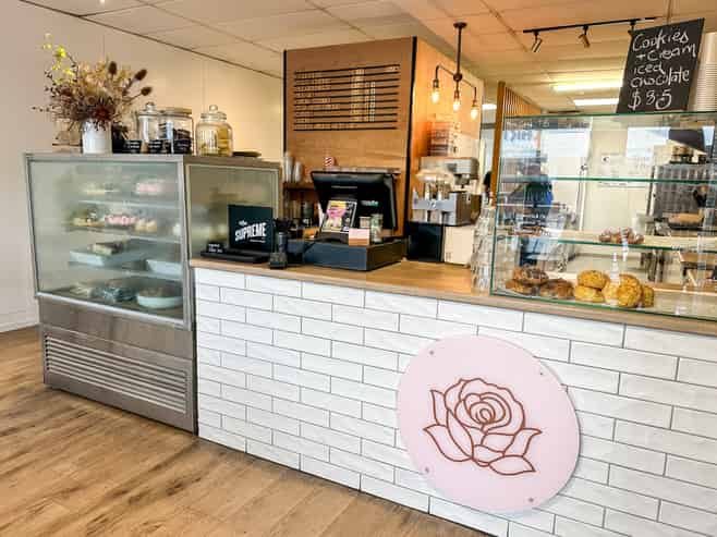 Thriving Cafe In Prime Position