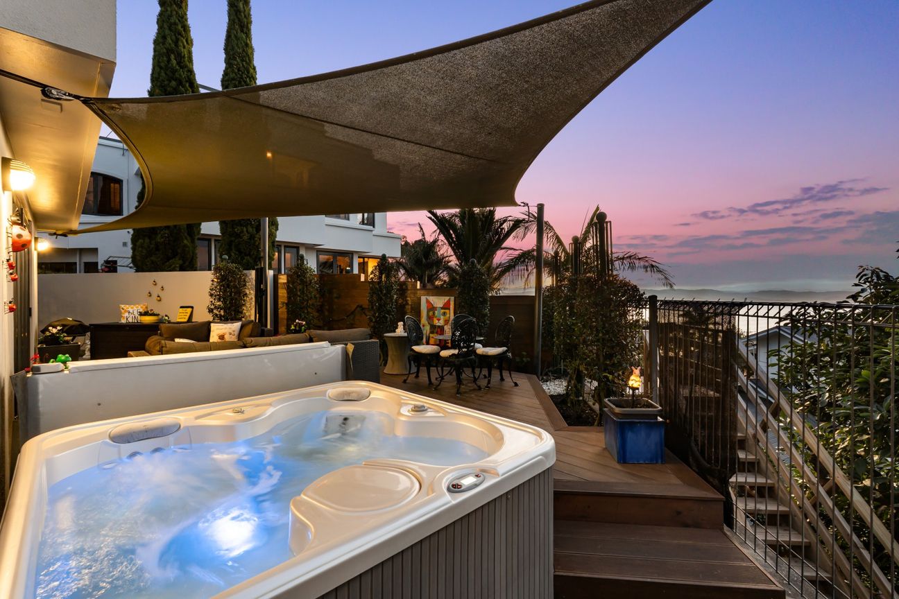 A Lifestyle You'll Never Want to Leave - Vista 4