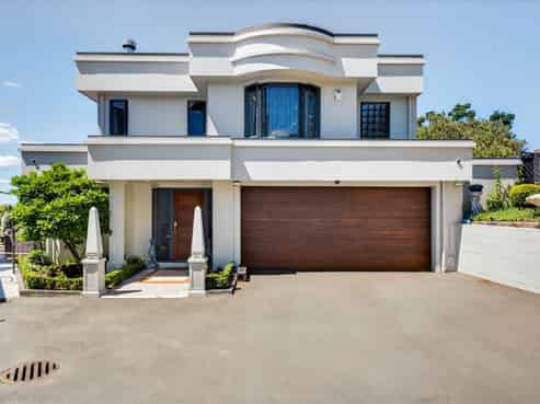 128B Thompson Road, Bluff Hill