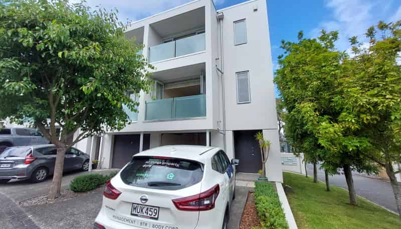 1/68 Remuera Road, Newmarket