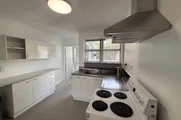 130 Cambridge Street, Levin