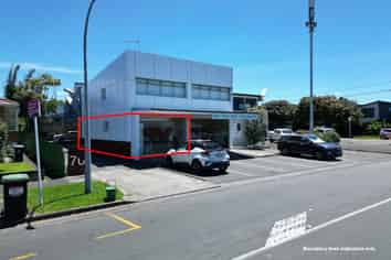 SUPERBLY LOCATED RETAIL SHOP FOR LEASE
