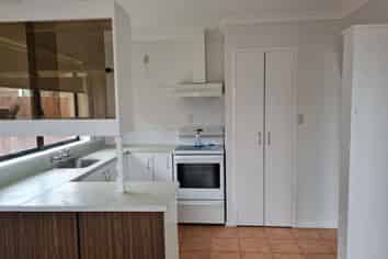 2A Roys Road, Weymouth