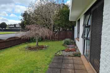 2A Roys Road, Weymouth