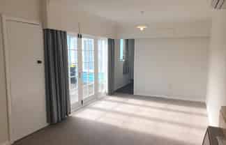 2/87 Freyberg Street, Lyall Bay